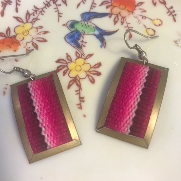 Vintage Earrings Pink Fabric Brass Square Mexican Hippie Boho Jewelry - Picture 2 of 6